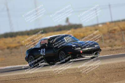 media/Oct-02-2022-24 Hours of Lemons (Sun) [[cb81b089e1]]/915am (I-5)/